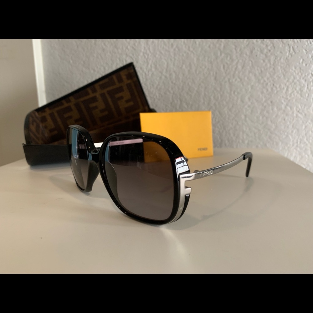 Oversized Fendi Sunglasses